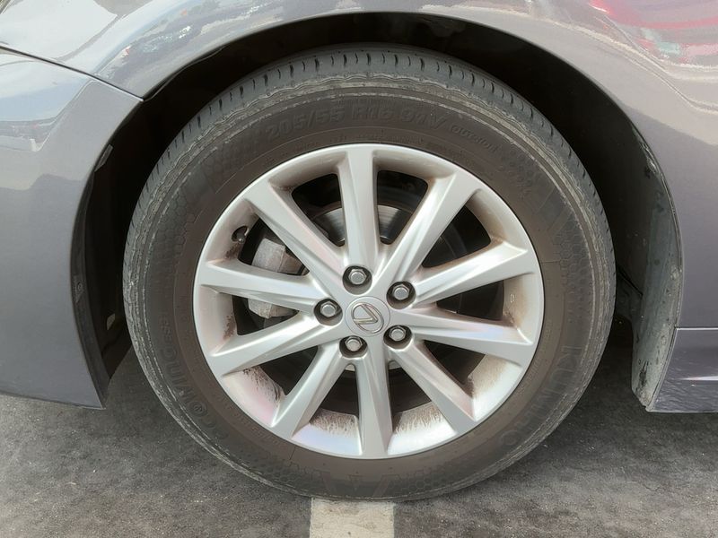 Lexus CT-Serie CT 200h 2013 – снимка 3