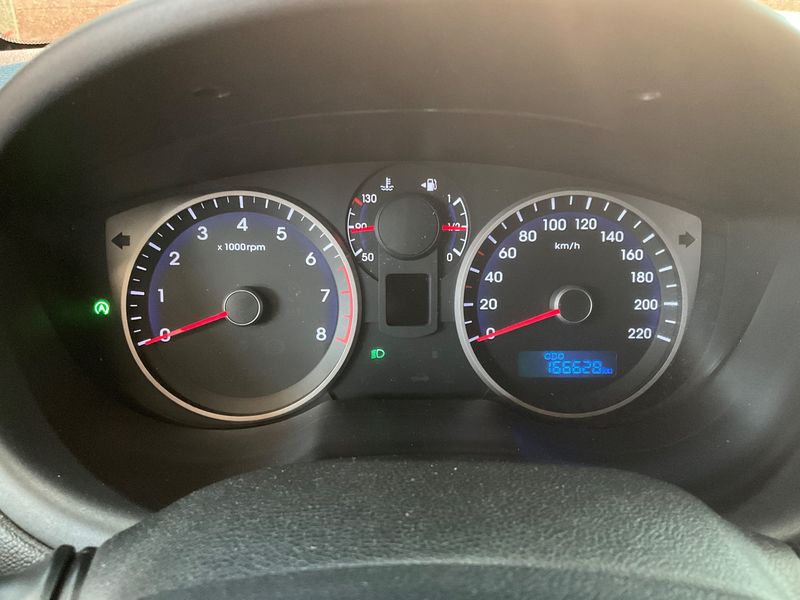 Hyundai i20 1.4 Sound Edition — zdjęcie 13