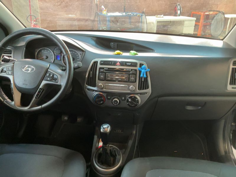 Hyundai i20 1.4 Sound Edition — zdjęcie 12