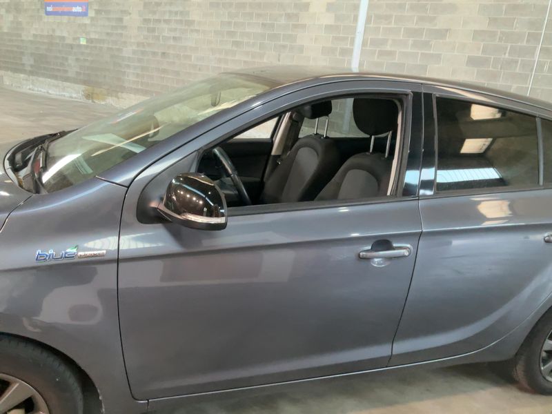 Hyundai i20 1.4 Sound Edition — zdjęcie 4