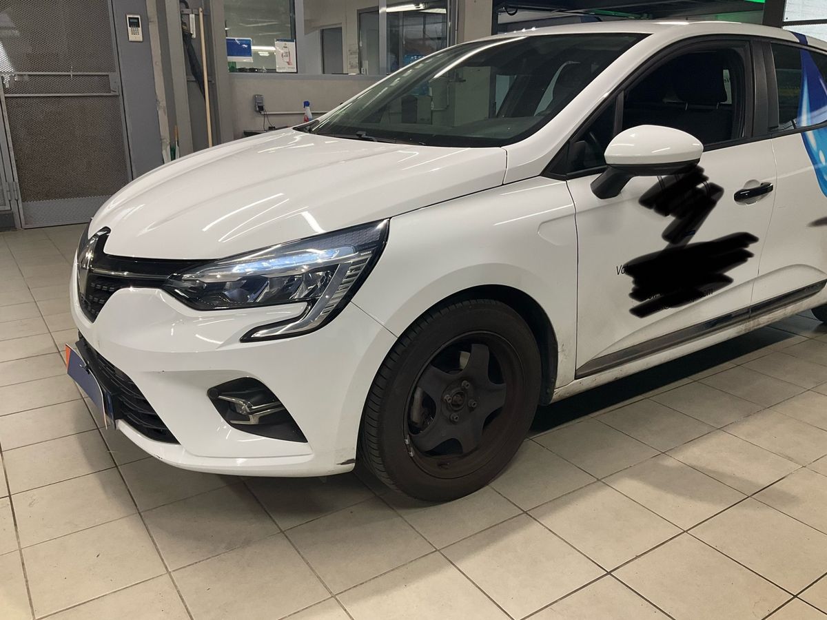 Renault Clio 1.6 Hybrid E-Tech Business Edition
