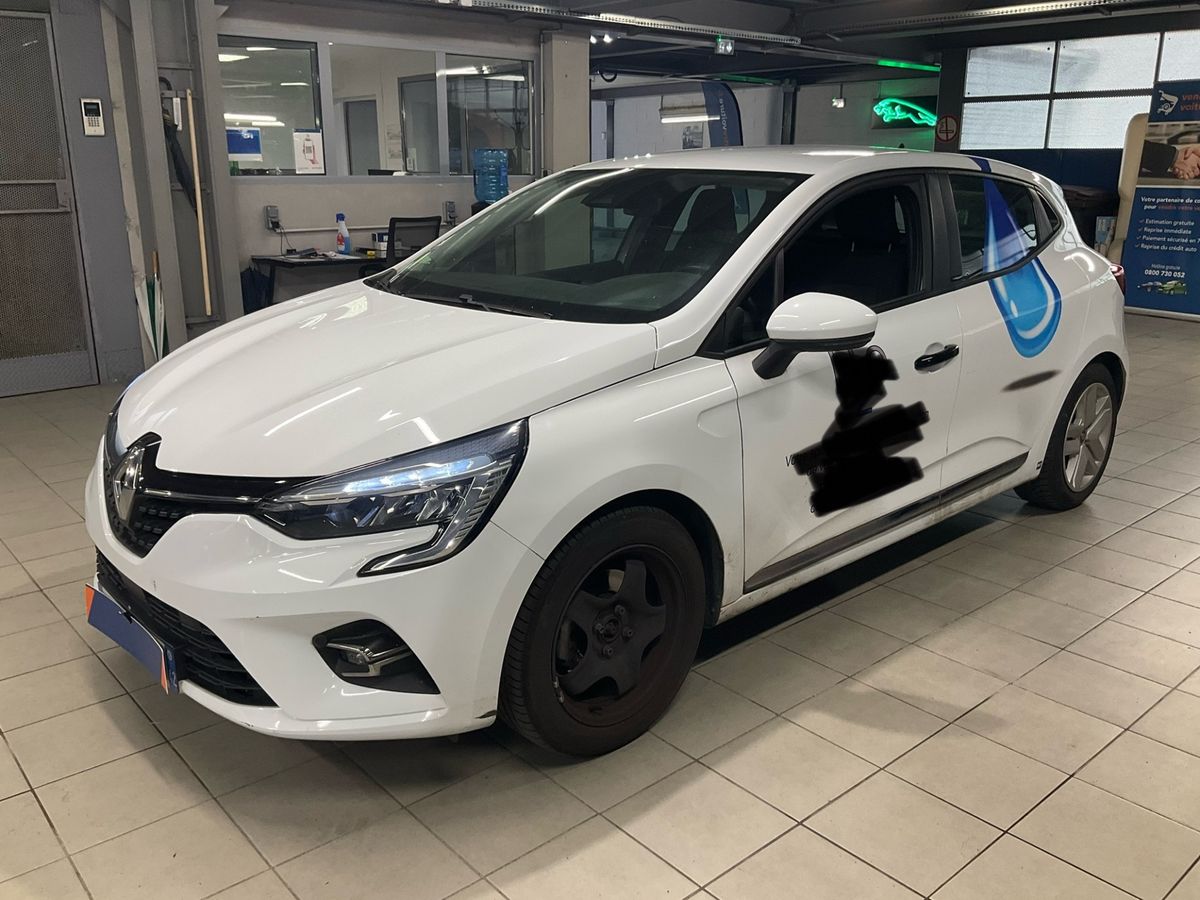 Renault Clio 1.6 Hybrid E-Tech Business Edition