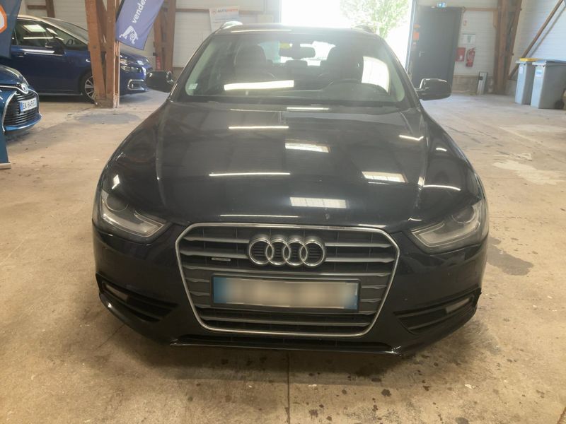 Audi A4 3.0 V6 TDI quattro Attraction — zdjęcie 9