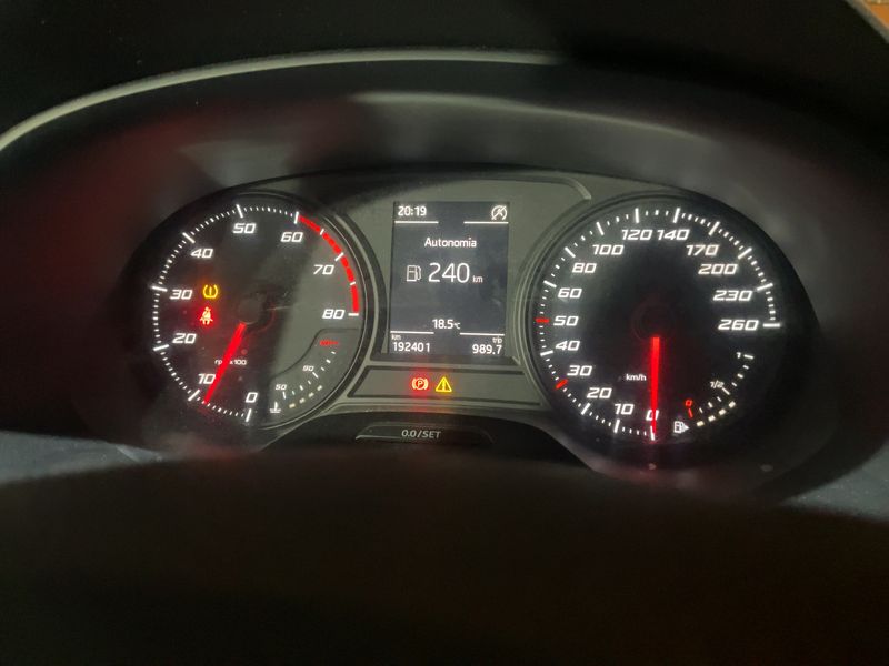 Seat Leon 1.2 TSI Reference Plus — zdjęcie 13
