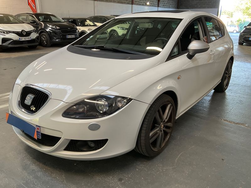 Seat Leon 1.8 TSI FR — zdjęcie 1