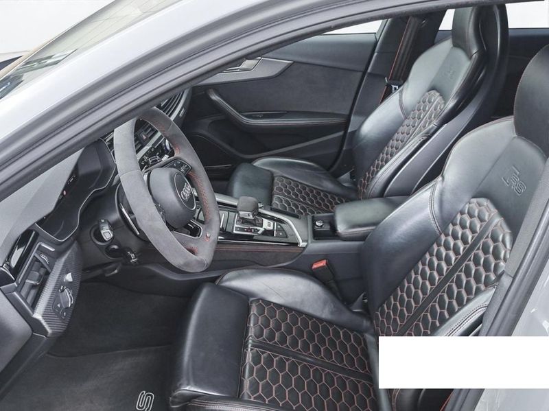 Audi RS 4 2.9 TFSI quattro — zdjęcie 9