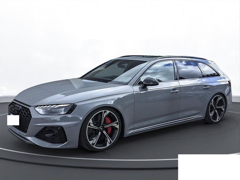 Audi RS 4 2.9 TFSI quattro