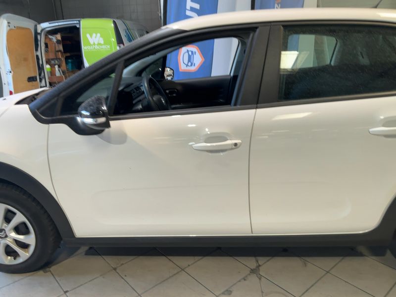 Citroen C3 1.5 Blue-HDi Société Feel 2022 – снимка 4