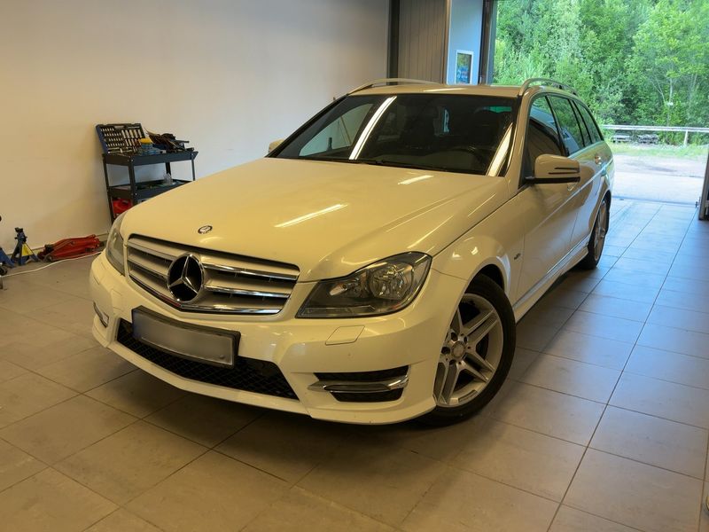 Mercedes-Benz C-Klasse C 220 CDI T BlueEfficiency Avantgarde
