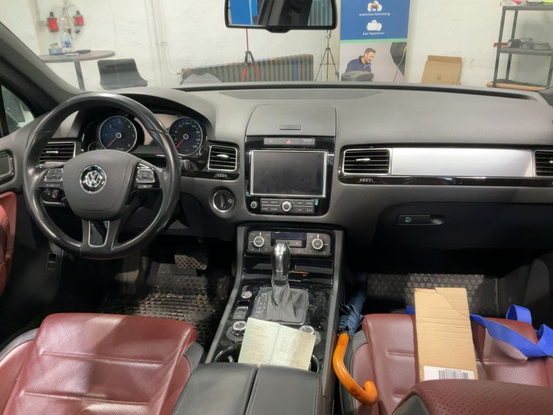 Volkswagen Touareg 3.0 V6 TDI BlueMotion Tech 2012 – снимка 18