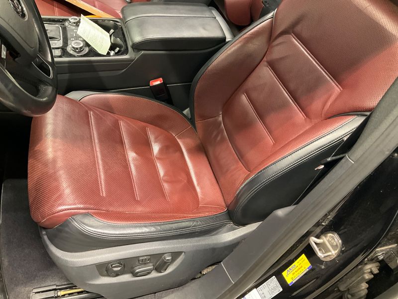 Volkswagen Touareg 3.0 V6 TDI BlueMotion Tech 2012 – снимка 41