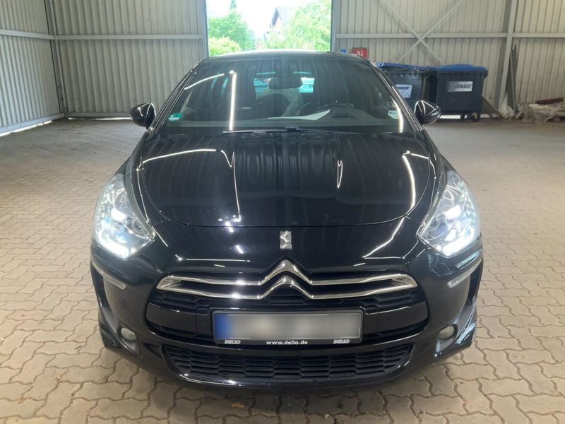 Citroen DS5 2.0 Blue-HDi SportChic — zdjęcie 9