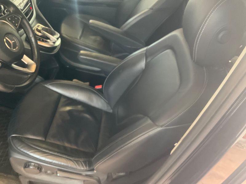 Mercedes-Benz V-Klasse V 220 d lang 4Matic Avantgarde 2019 – снимка 33