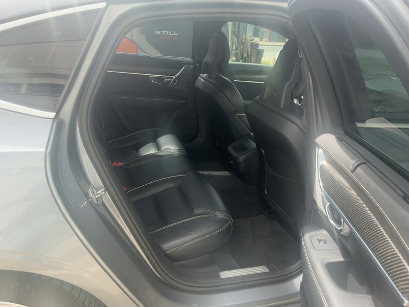 Volvo S90 2.0 D5 R-Design AWD — zdjęcie 14