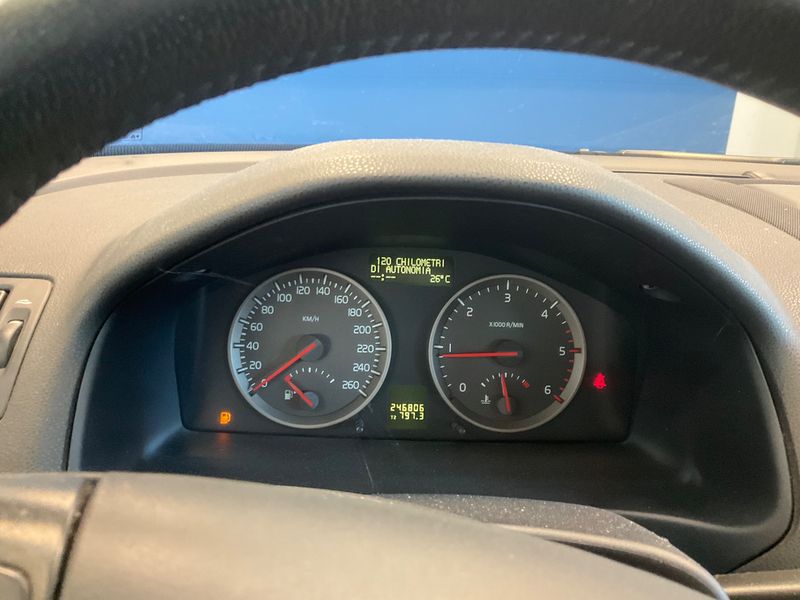 Volvo V50 2.0 D Momentum — zdjęcie 4