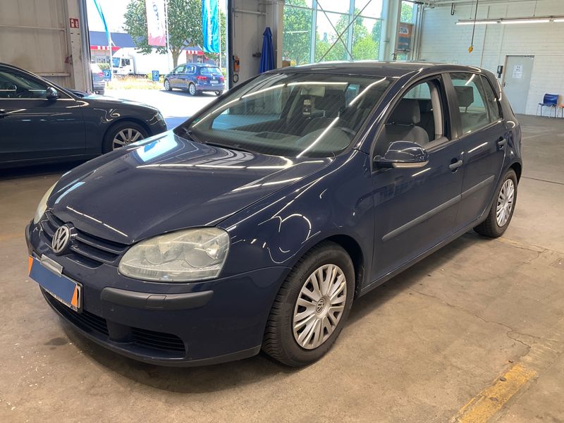 Volkswagen Golf V 1.6 Trendline