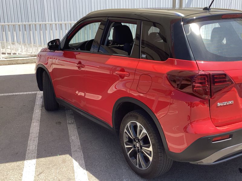 Suzuki Vitara 1.4 BoosterJet GLX — zdjęcie 3