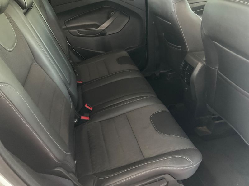 Ford Kuga 2.0 TDCi Titanium 2013 – снимка 34