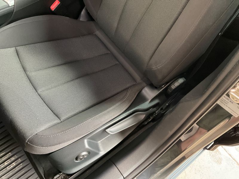 Audi A4 2.0 TDI 2016 – снимка 25