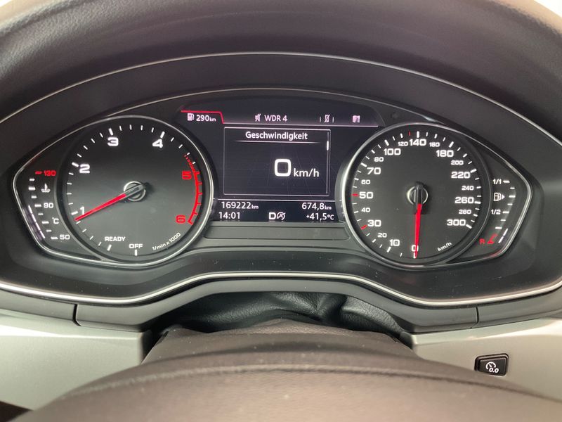 Audi A4 2.0 TDI 2016 – снимка 18