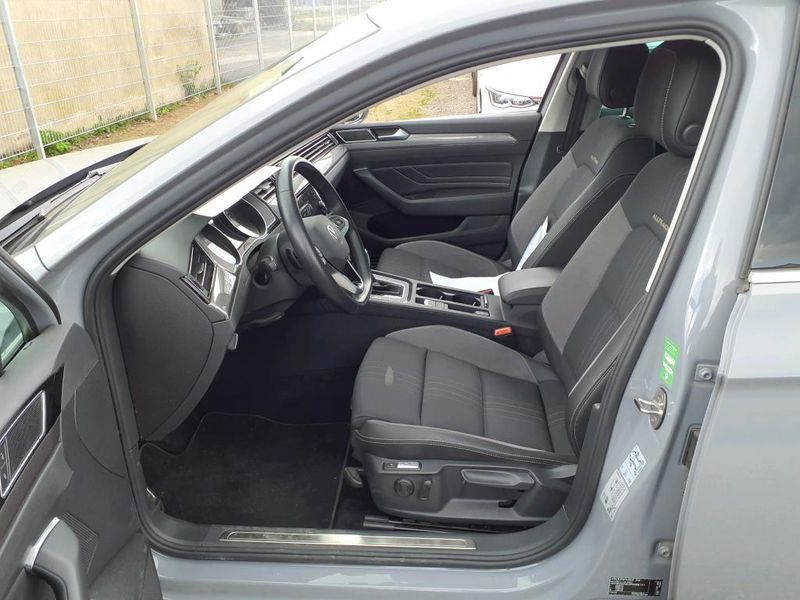 Volkswagen Passat Alltrack 2.0 TDI 4Motion — zdjęcie 9