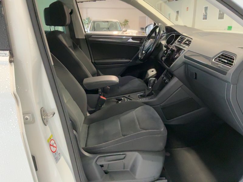 Volkswagen Tiguan 2.0 TDI Highline BlueMotion Tech 2017 – снимка 17