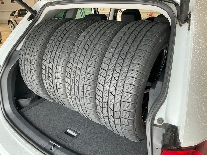 Volkswagen Tiguan 2.0 TDI Highline BlueMotion Tech 2017 – снимка 15