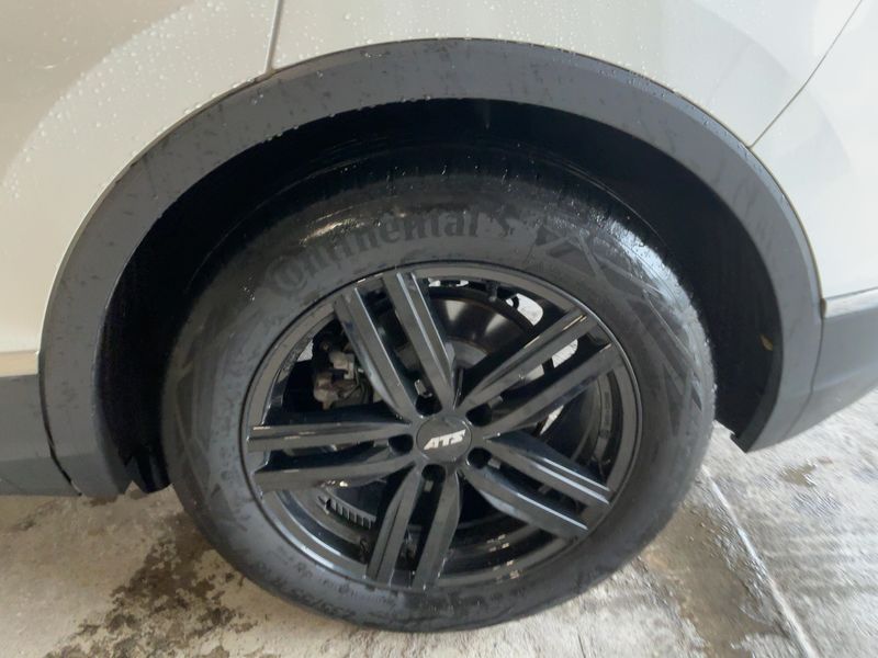 Volkswagen Tiguan 2.0 TDI Highline BlueMotion Tech 2017 – снимка 5