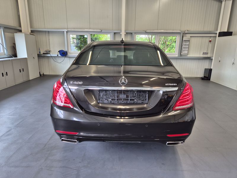 Mercedes-Benz S-Klasse S 400 Hybrid — zdjęcie 4