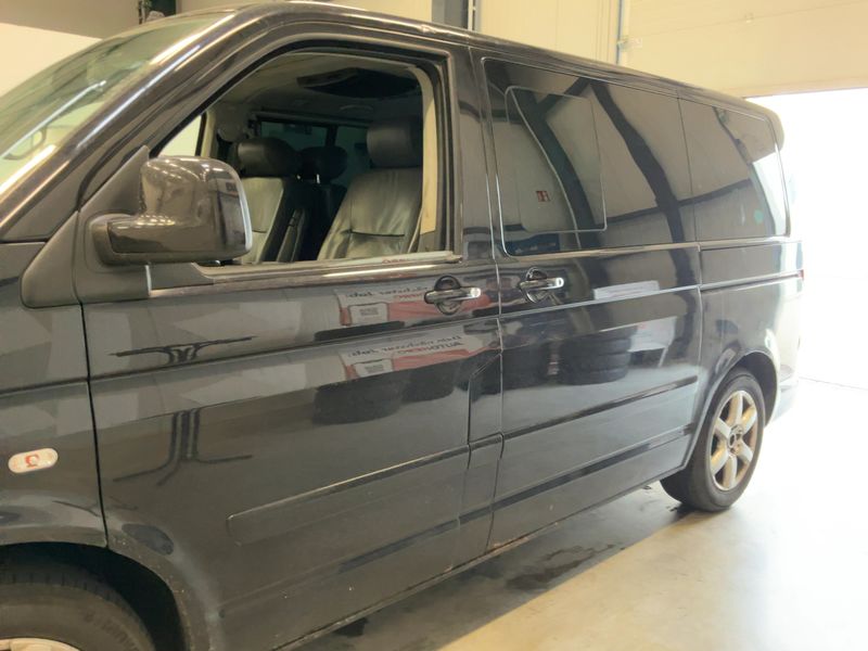 Volkswagen T5 Multivan 2.5 TDI Highline 2007 – снимка 4