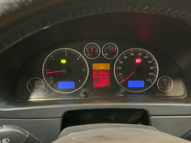 Volkswagen T5 Multivan 2.5 TDI Highline 2007 – снимка 19