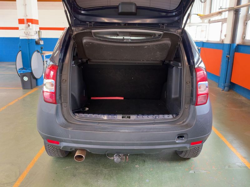 Dacia Duster 1.6 Ice 4x2 2015 – снимка 15