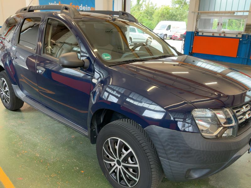 Dacia Duster 1.6 Ice 4x2 2015 – снимка 12