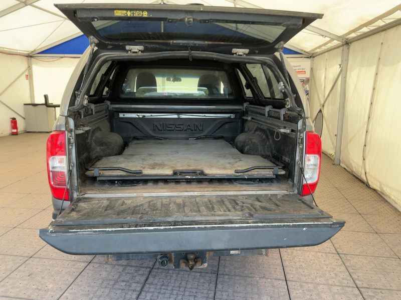 Nissan NP300 Pick-up 2.3 dCi Acenta King Cab 4x4 — zdjęcie 10