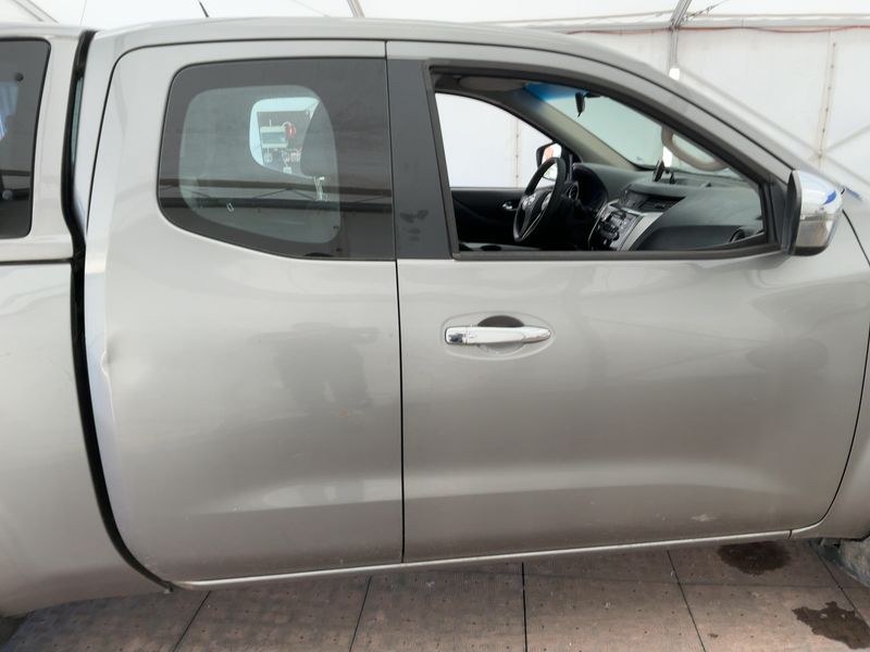 Nissan NP300 Pick-up 2.3 dCi Acenta King Cab 4x4 — zdjęcie 7