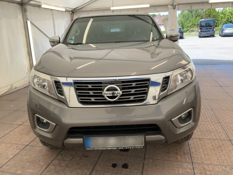 Nissan NP300 Pick-up 2.3 dCi Acenta King Cab 4x4 — zdjęcie 9