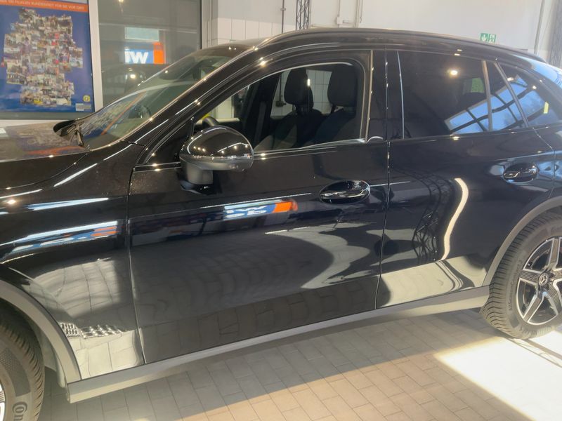 Mercedes-Benz GLC-Klasse GLC 200 Mild-Hybrid 4Matic AMG Line — zdjęcie 4