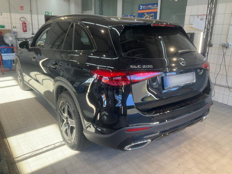 Mercedes-Benz GLC-Klasse GLC 200 Mild-Hybrid 4Matic AMG Line — zdjęcie 3