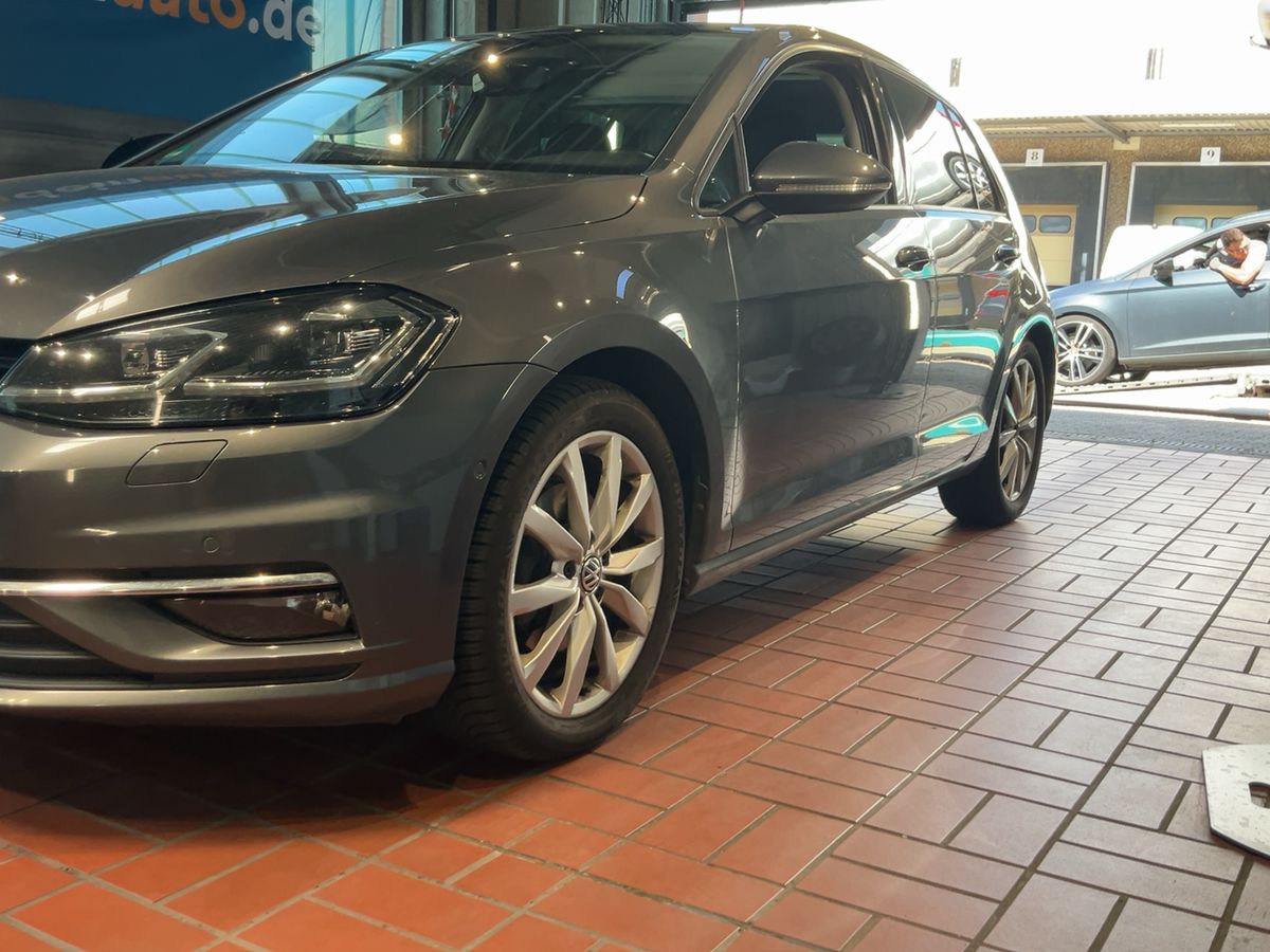 Volkswagen Golf VII 1.4 TSI Highline BlueMotion Tech