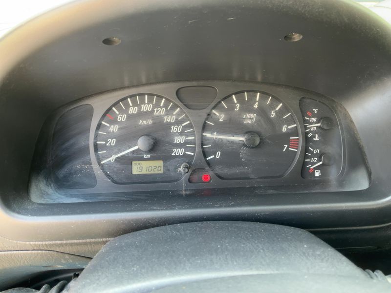 Opel Agila 1.0 Basis — zdjęcie 13