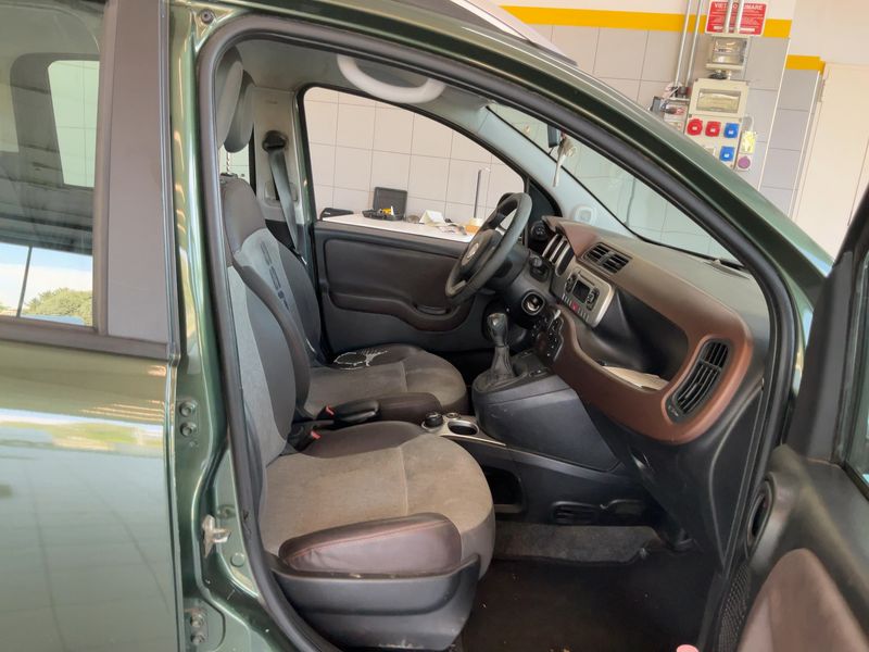 Fiat Panda 1.3 M-Jet Cross 4x4 — zdjęcie 11