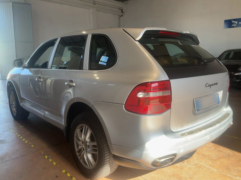 Porsche Cayenne 3.6 — zdjęcie 3