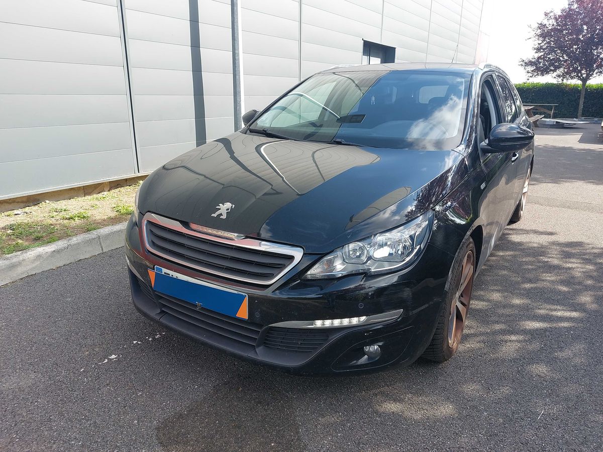 Peugeot 308 1.6 Blue-HDi Style