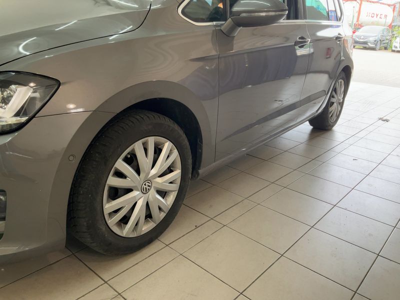 Volkswagen Golf VII Sportsvan 2.0 TDI Highline BlueMotion Tech — zdjęcie 2