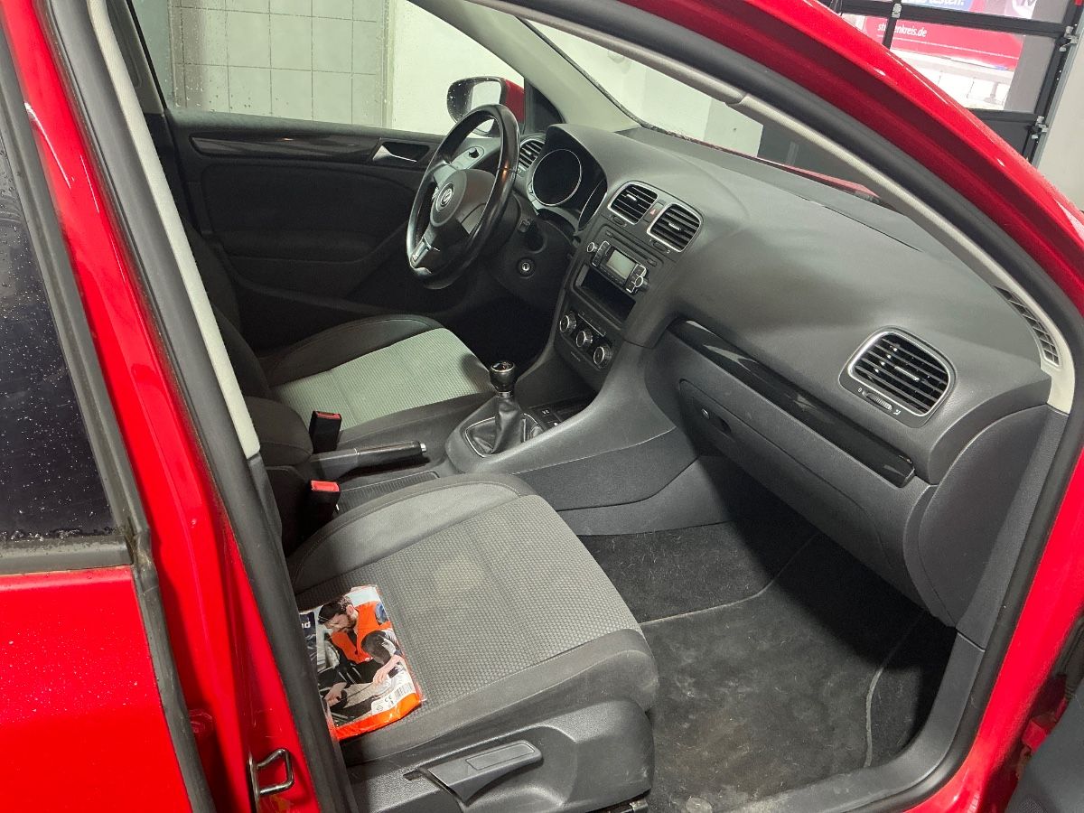 Volkswagen Golf 2009 — photo 4
