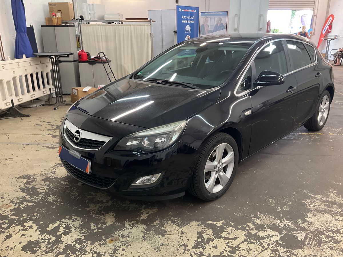 Opel Astra 2010