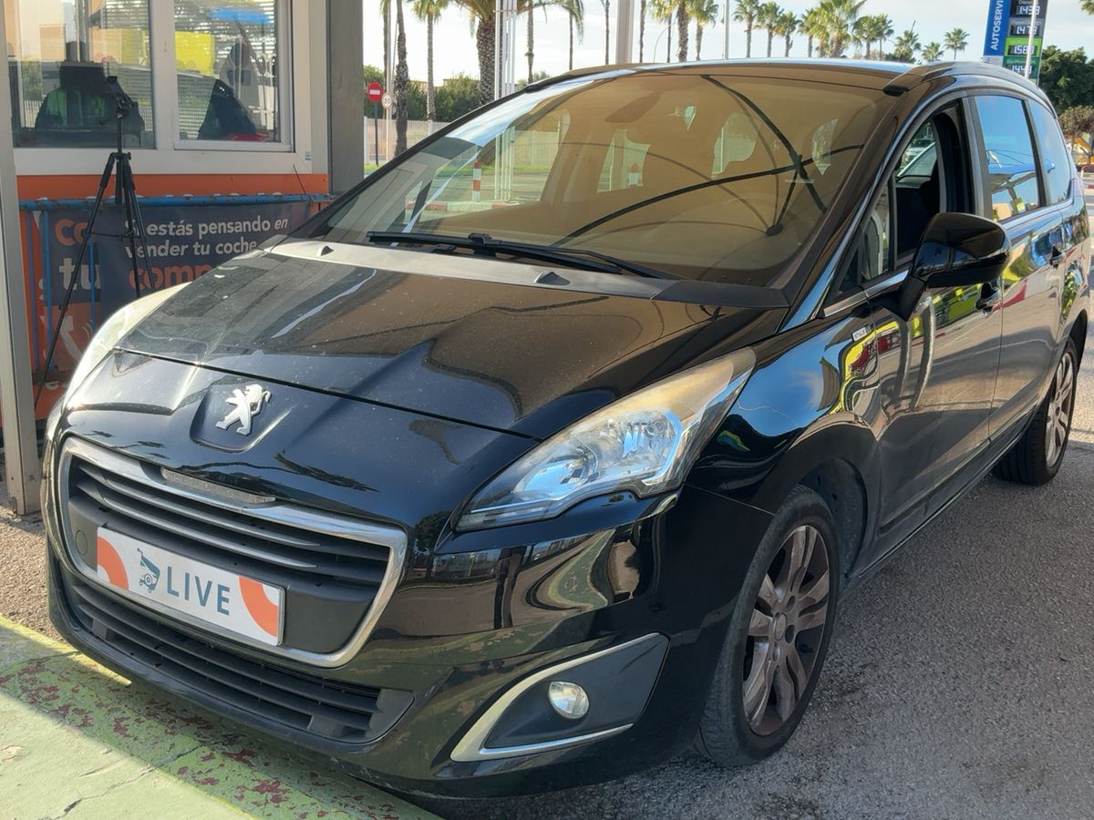 Peugeot 5008 1.6 Blue-HDi Style