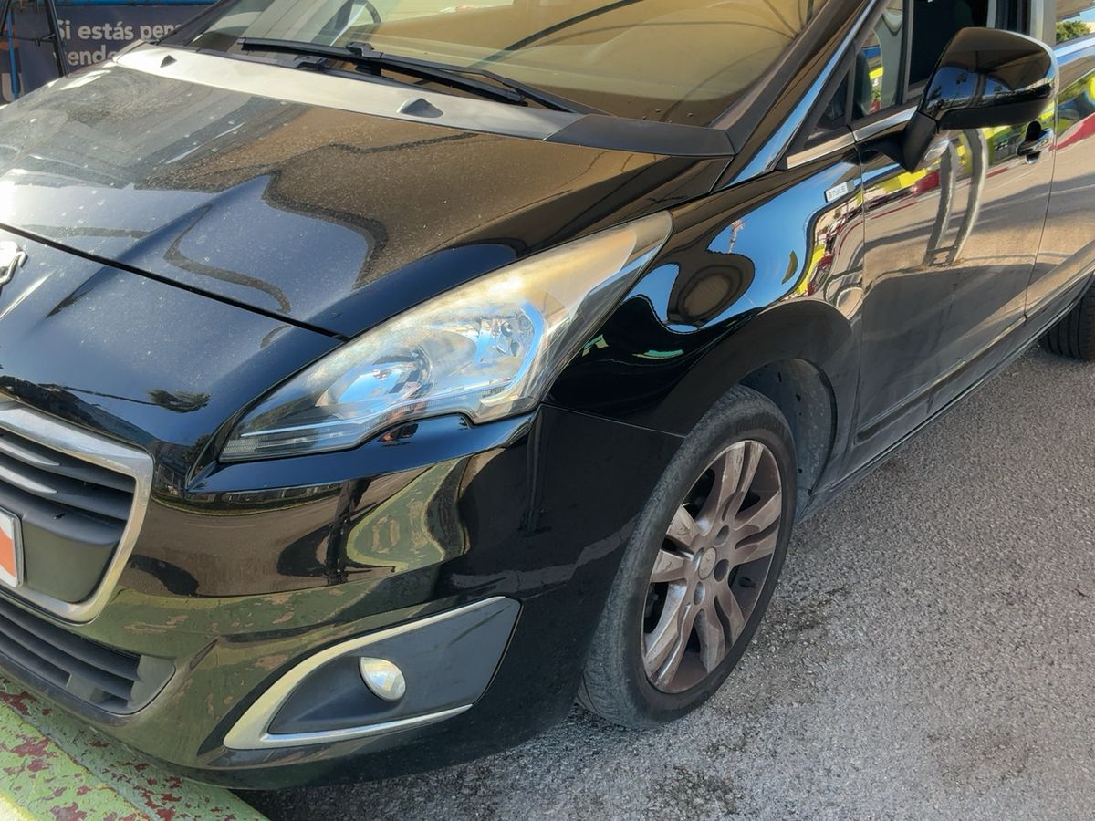 Peugeot 5008 1.6 Blue-HDi Style