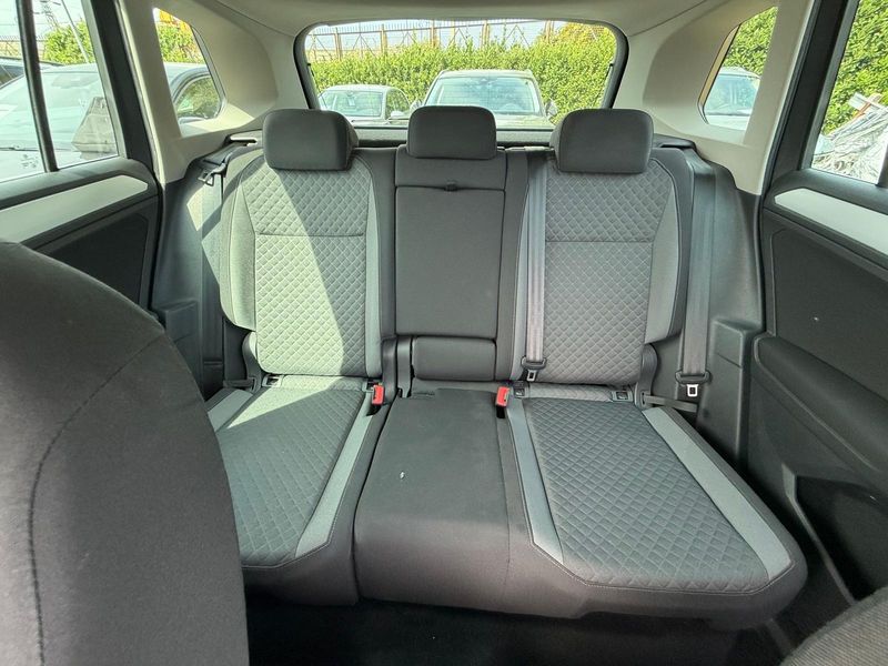 Volkswagen Tiguan 2.0 TDI Business BlueMotion Tech 2018 – снимка 14