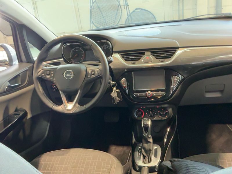 Opel Corsa 1.4 Innovation — zdjęcie 12